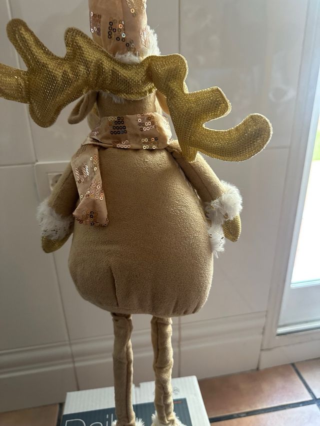 Figura Reno Navideño Decoración Beige y Dorado