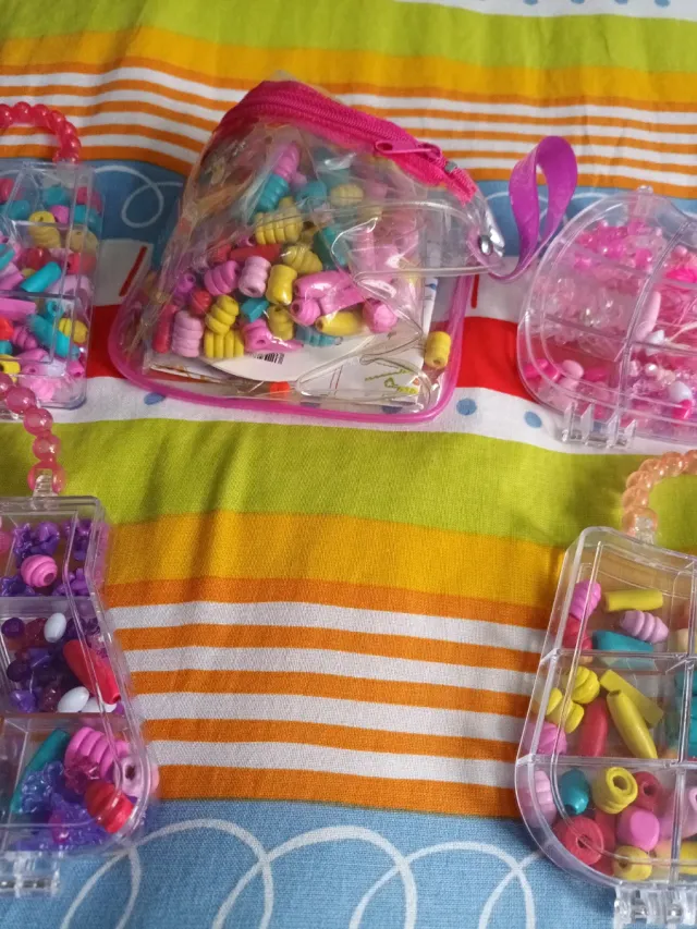 Set Abalorios Pulseras y Collares