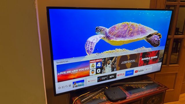 Samsung 55 UE55MU6105K Smart TV