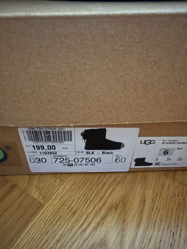 Botas UGG Negras Talla 37