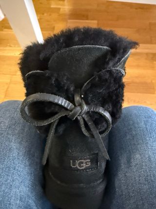 Botas UGG Negras Talla 37