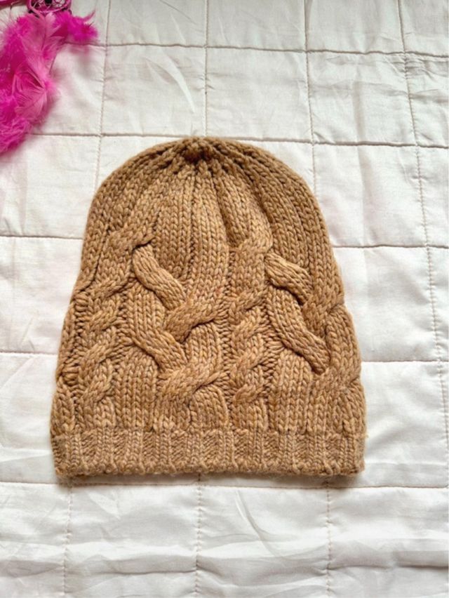 Berretto lana lavorato a maglia