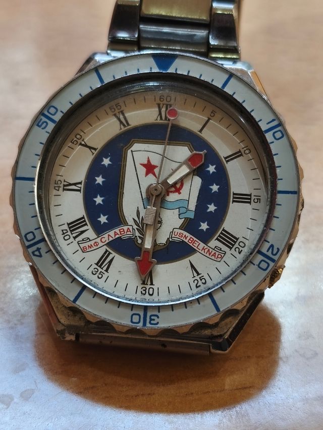 Orologio da polso vintage russo Slava-USN Belknap