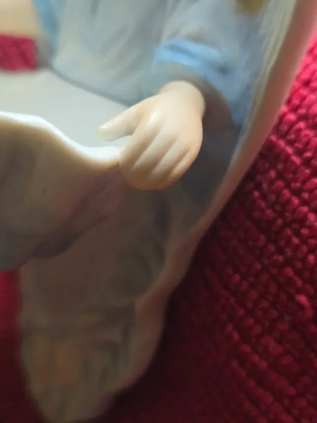 Benditera de porcelana ángel