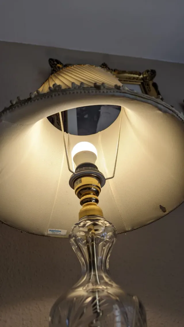 Lámpara de cristal de mesa