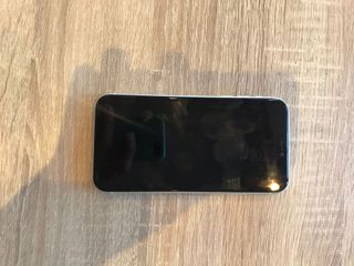 iPhone 11 Danneggiato