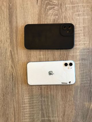 iPhone 11 Danneggiato