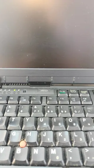 IBM 380XD Portátil Windows 98