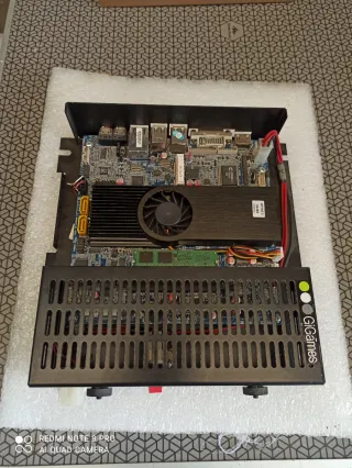 Ordenador Tragaperras Gigames Negro