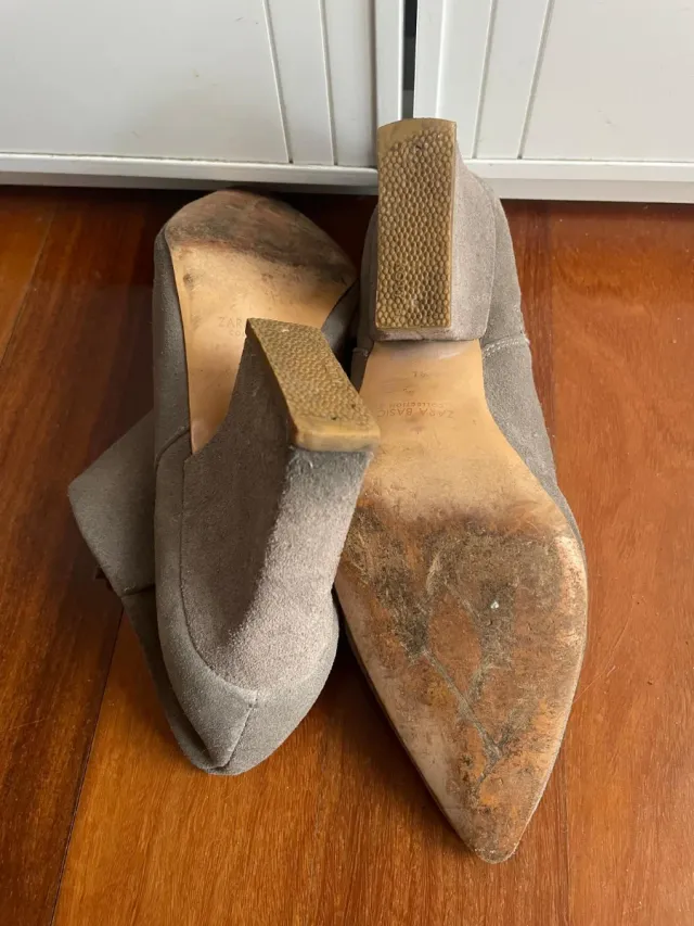 Botines grises de ante