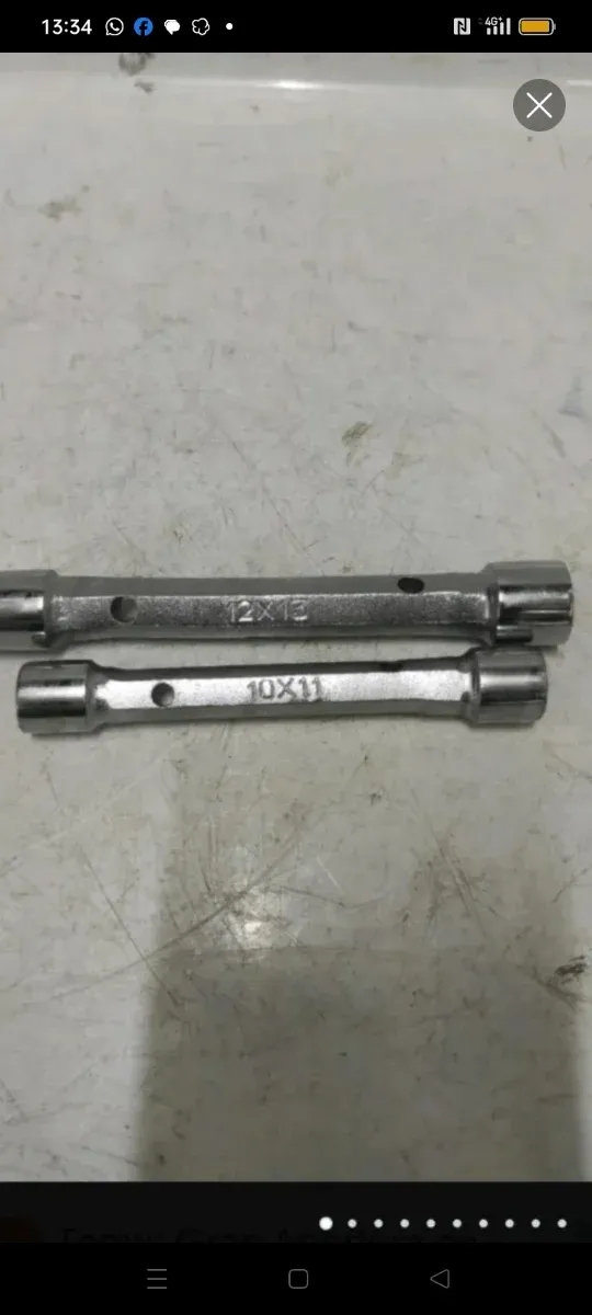 2 llaves de tubo 10-11 y 12-13