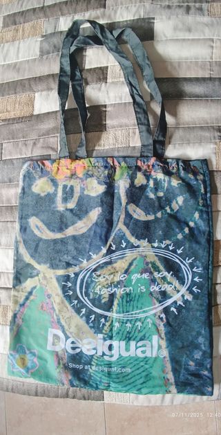 Bolsa Desigual + Llavero Desigual