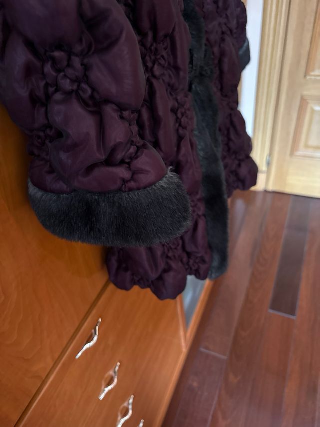 Chaquetón Puyco Talla L color burdeos