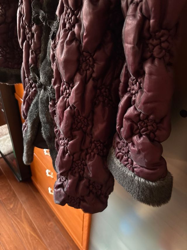 Chaquetón Puyco Talla L color burdeos