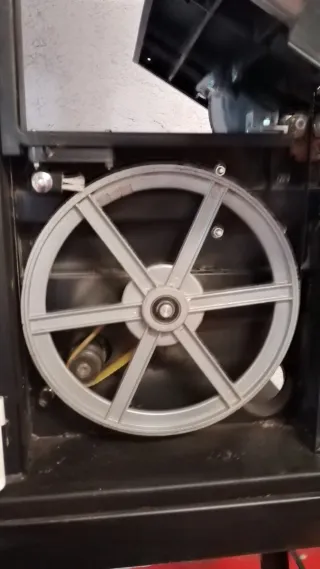 Sierra Cinta Lombarte HBS250 Madera 220v