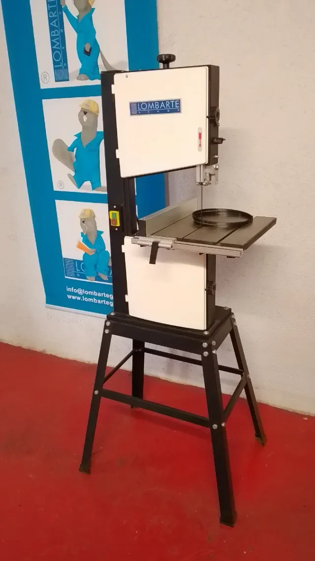 Sierra Cinta Lombarte HBS250 Madera 220v