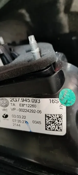 Piloto trasero Central Taigo 2022 Excelente estado