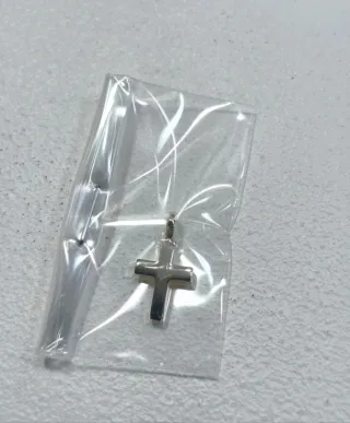 Collar Cruz Plata de Ley