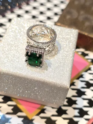 Anillo Filigrana Esmeralda