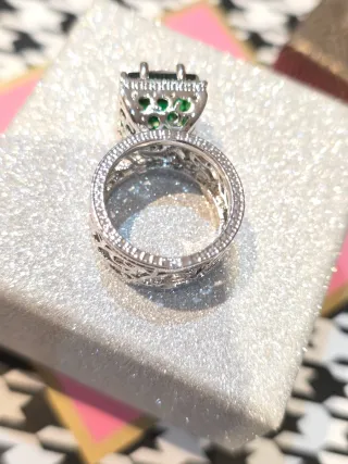 Anillo Filigrana Esmeralda