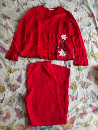 Pijama Oysho Rojo Flores