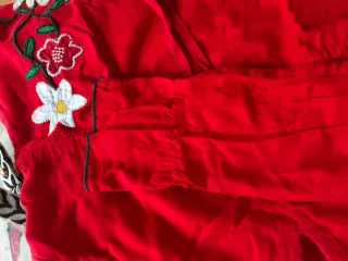 Pijama Oysho Rojo Flores