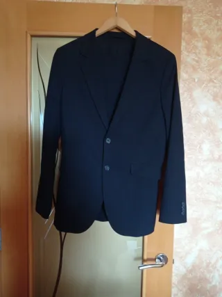 Traje Mango americana y pantalón pitillo Talla M