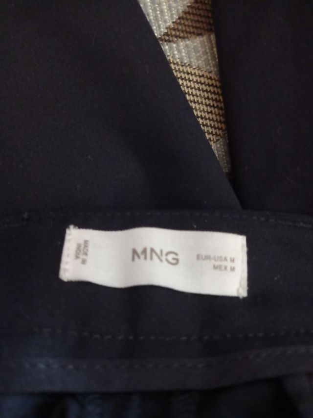 Traje Mango americana y pantalón pitillo Talla M