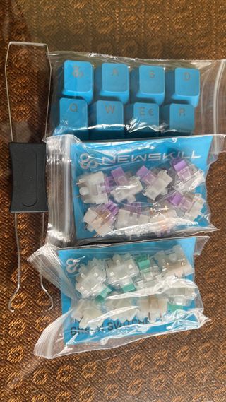 Teclado Mecánico Newskill Serike V2 TKL