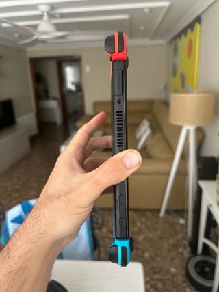 Nintendo Switch OLED Azul/Rojo + Accesorios