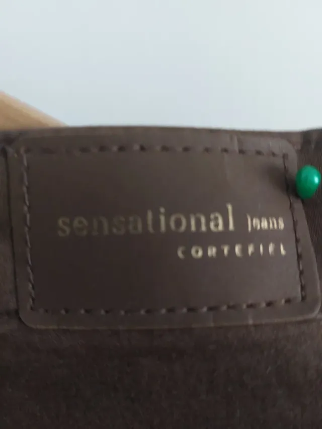 Falda de pana con lentejuelas