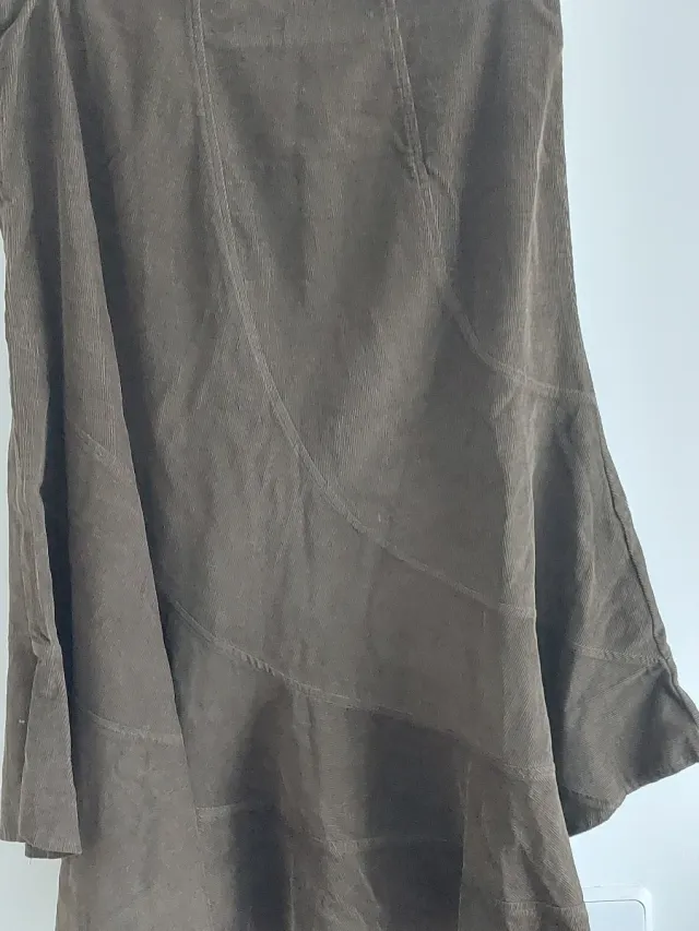 Falda de pana con lentejuelas