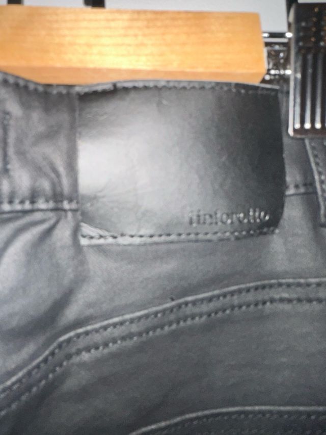 Pantalón pitillo negro Tintoretto | S