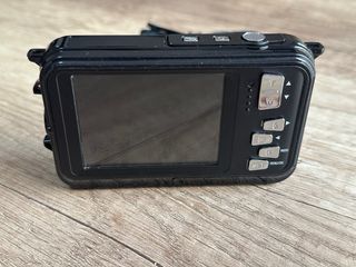 Cámara Sumergible Doble Pantalla de 48megapixels￼