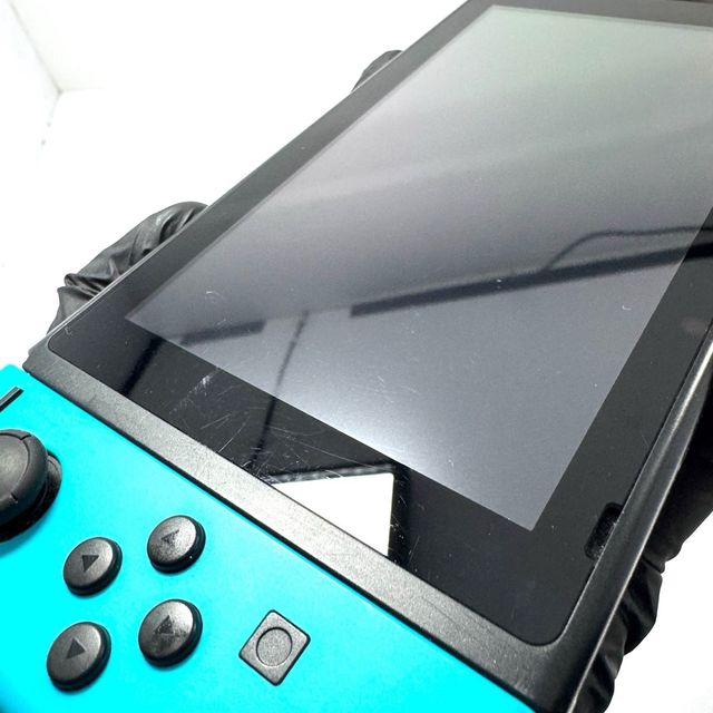 Nintendo Switch HAC-001(-01) + Joy-Con +Accessori