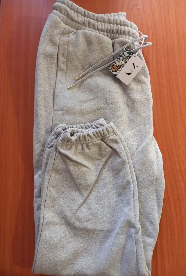 Pantalón Puma Gris Talla L Nuevo