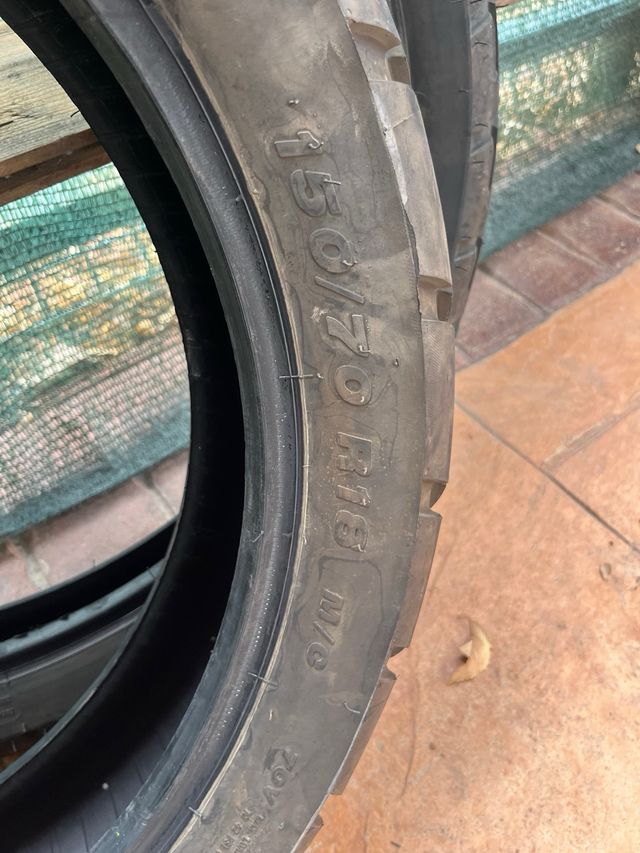 Ruedas mixtas moto 90 90 21 y 150 70 18