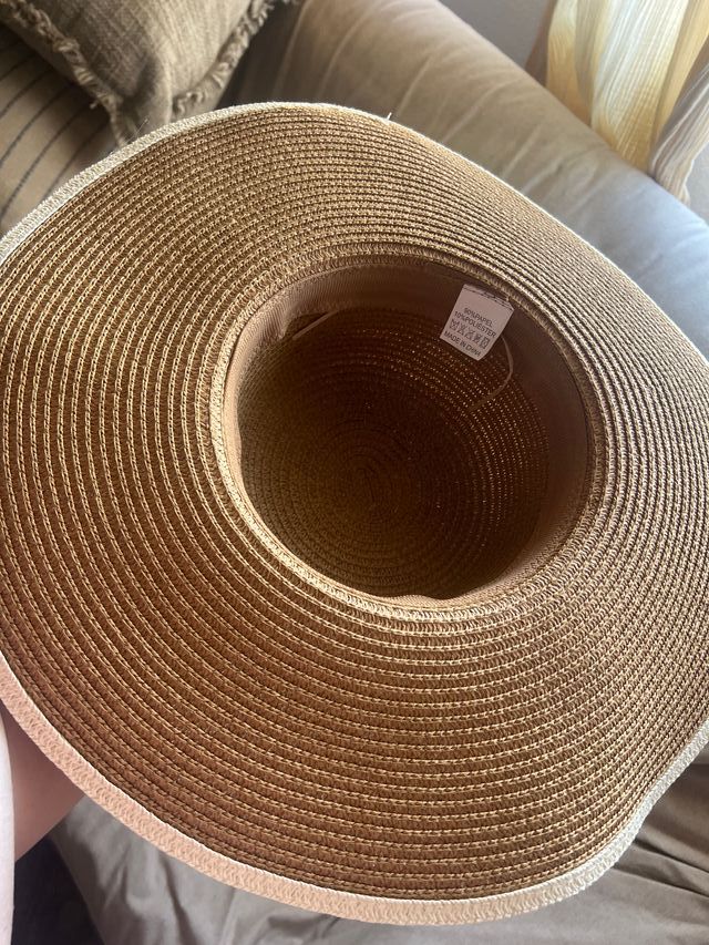 Sombrero nuevo ala ancha