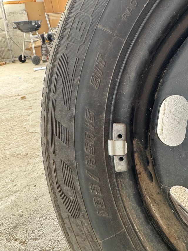 Neumático 195/65 R15 91T