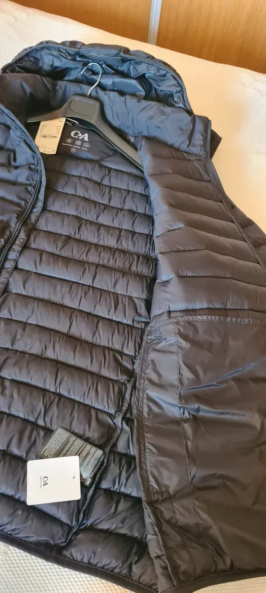 Abrigo acolchado hombre