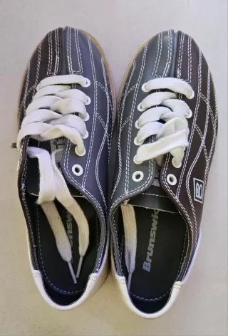 Zapatos de bolos Brunswick