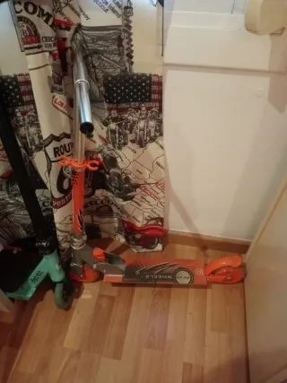 Patín de niño aluminio naranja Se regula