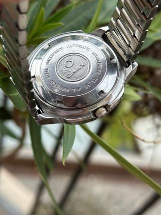 Omax 9 Automatic Swiss Vintage