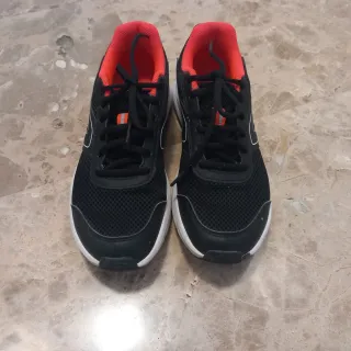 Deportivas Decathlon Talla 38 Negro/Rojo