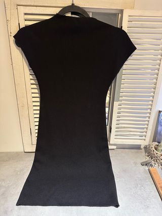 Vestido negro ajustado corto | S