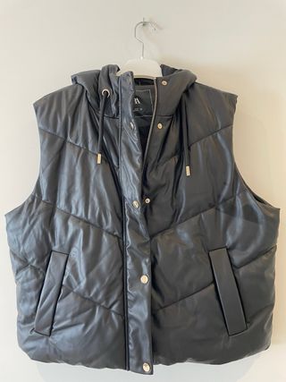 Chaleco acolchado Zara Talla L