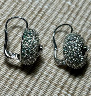 Pendientes plata y circonitas brillantes redondos