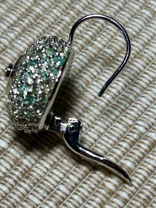 Pendientes plata y circonitas brillantes redondos