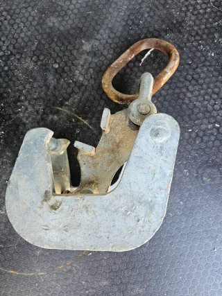 Gancho de pluma para elevación