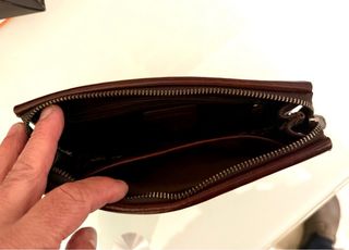 Pochette uomo in pelle marrone